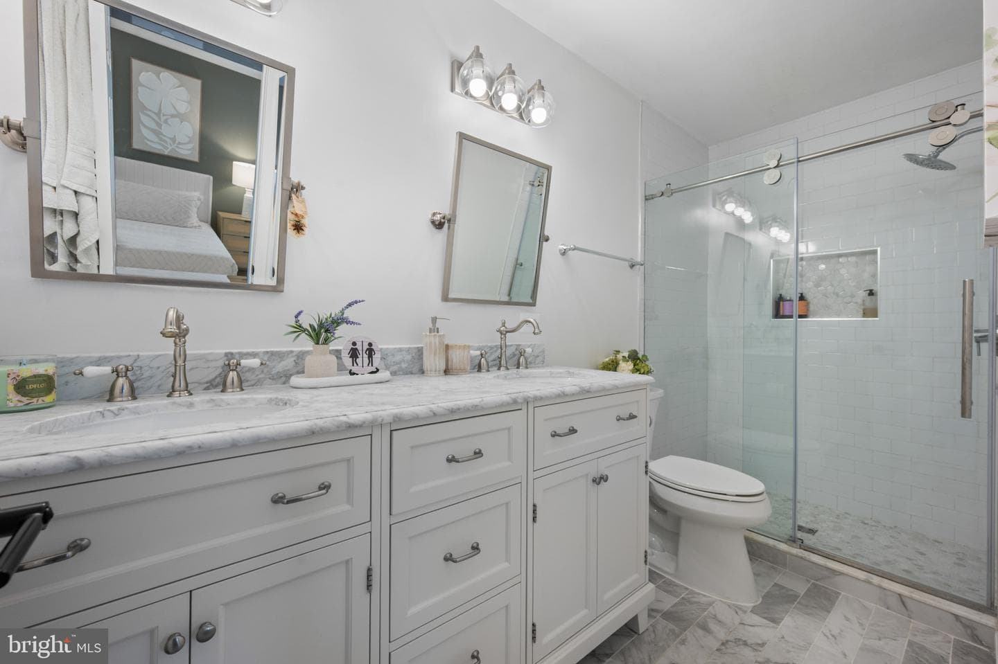 5613 Bradley Boulevard photo 24