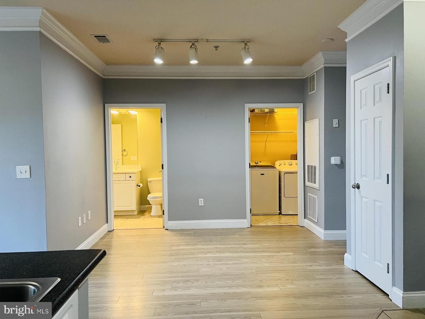 501 Hungerford Drive #p85 photo 14