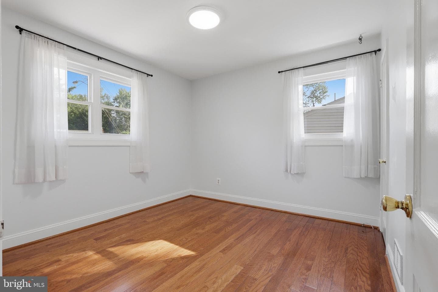 13105 Hallet Court photo 16
