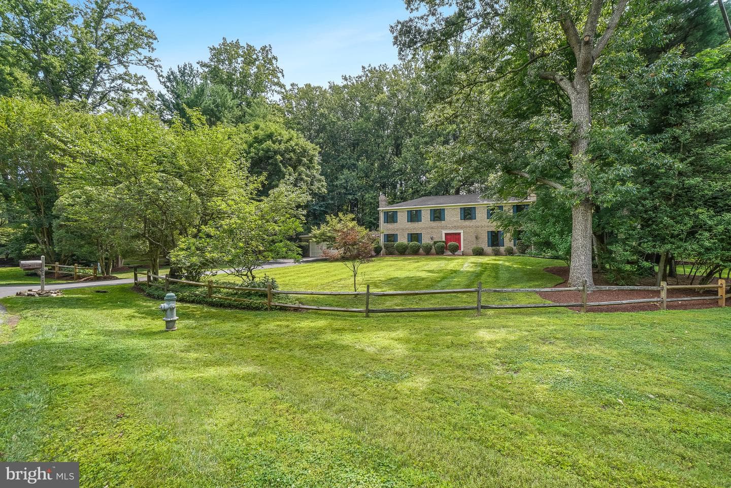 11701 Beekman Place, Potomac