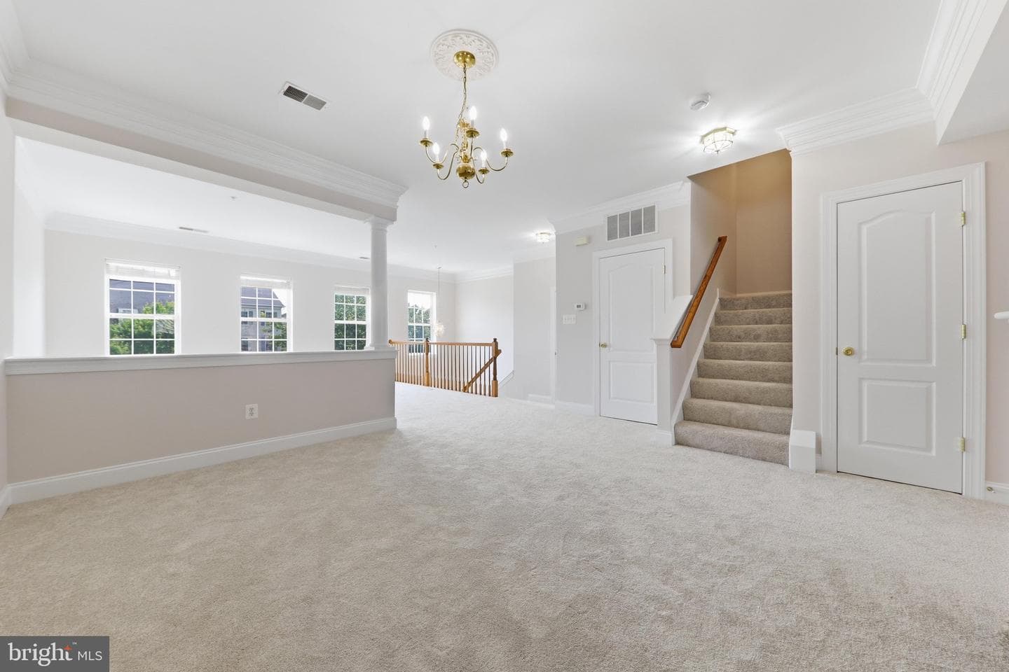 152 Mill Green Avenue #200 photo 14