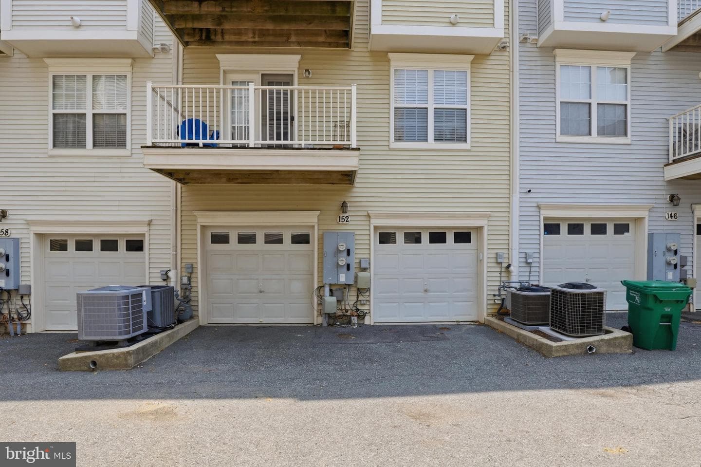 152 Mill Green Avenue #200 photo 53