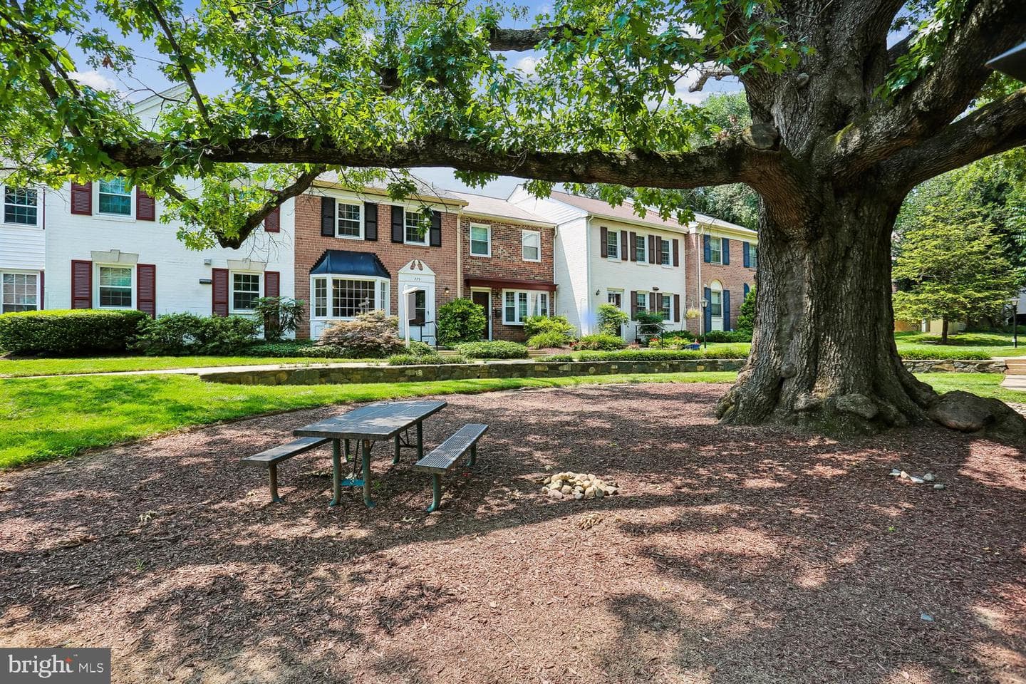 775 Azalea Drive #31-775, Rockville