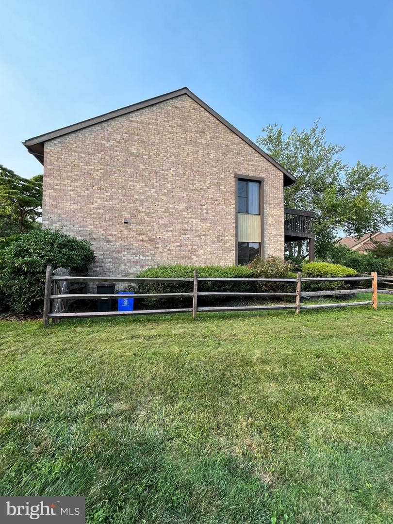 20125 Hob Hill Way photo 3