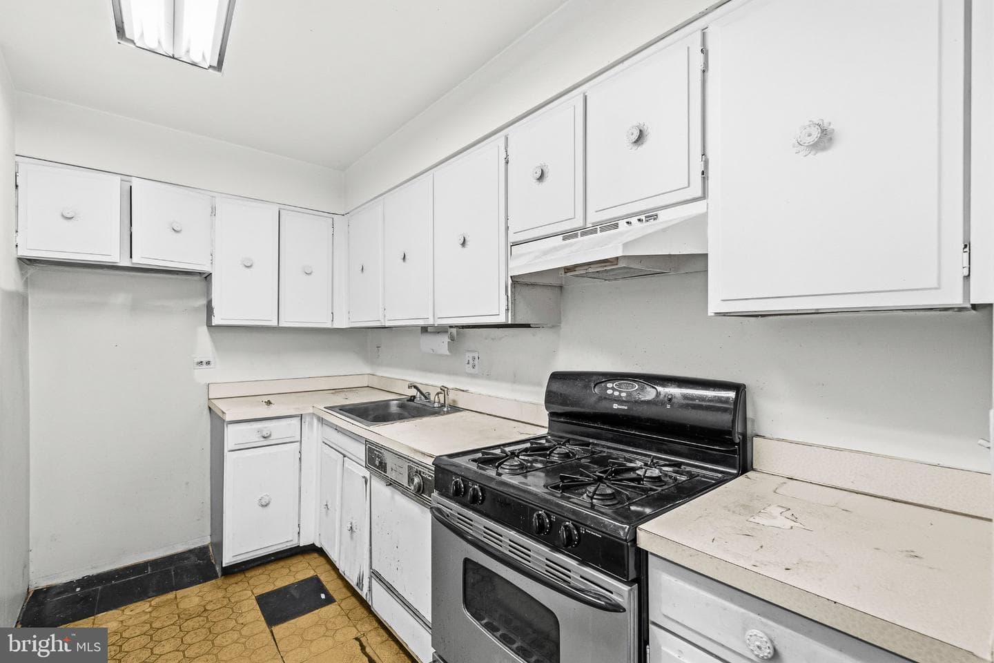 2103 Walsh View Terrace #102 photo 13