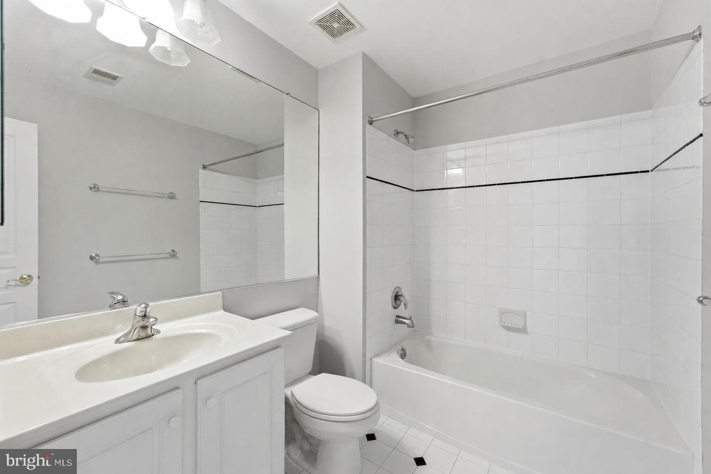 101 Jersey Lane photo 42