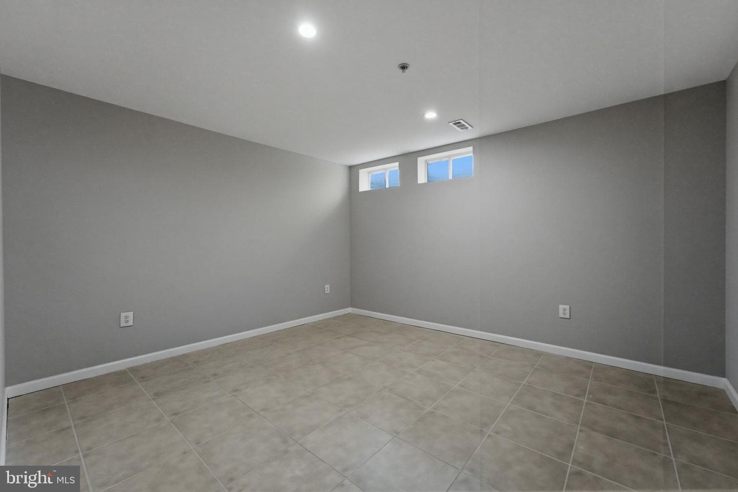 101 Jersey Lane photo 53
