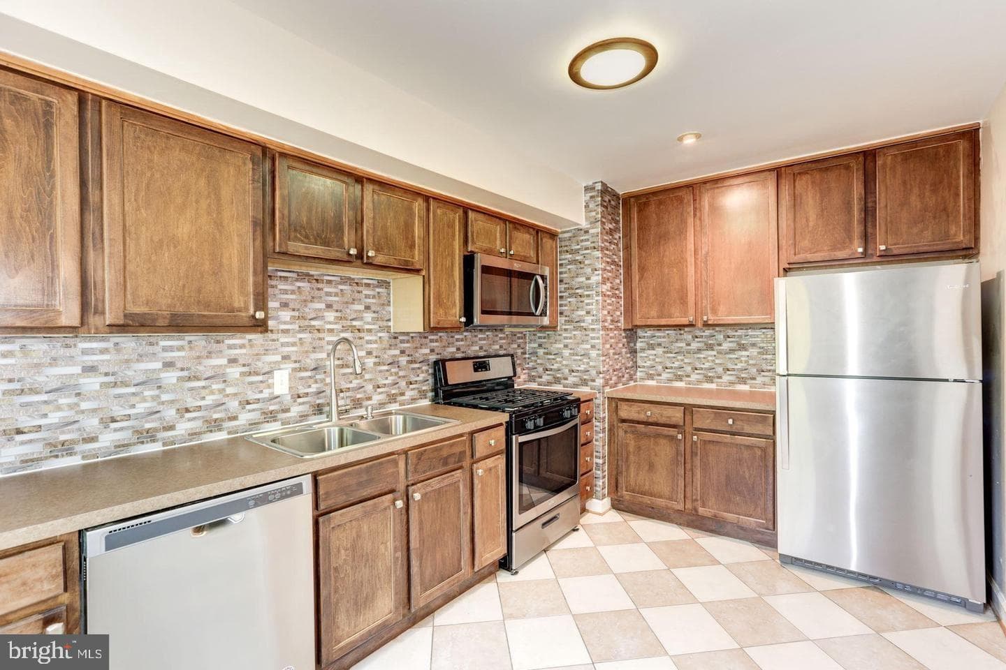 786 Quince Orchard Boulevard #786-20 photo 3