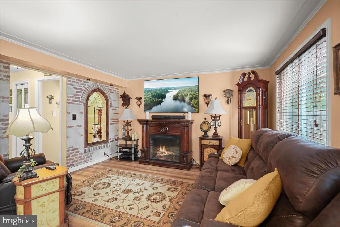 18157 Metz Drive photo 7