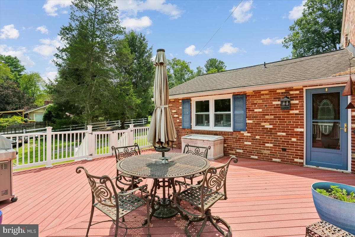 14811 Springfield Road photo 35