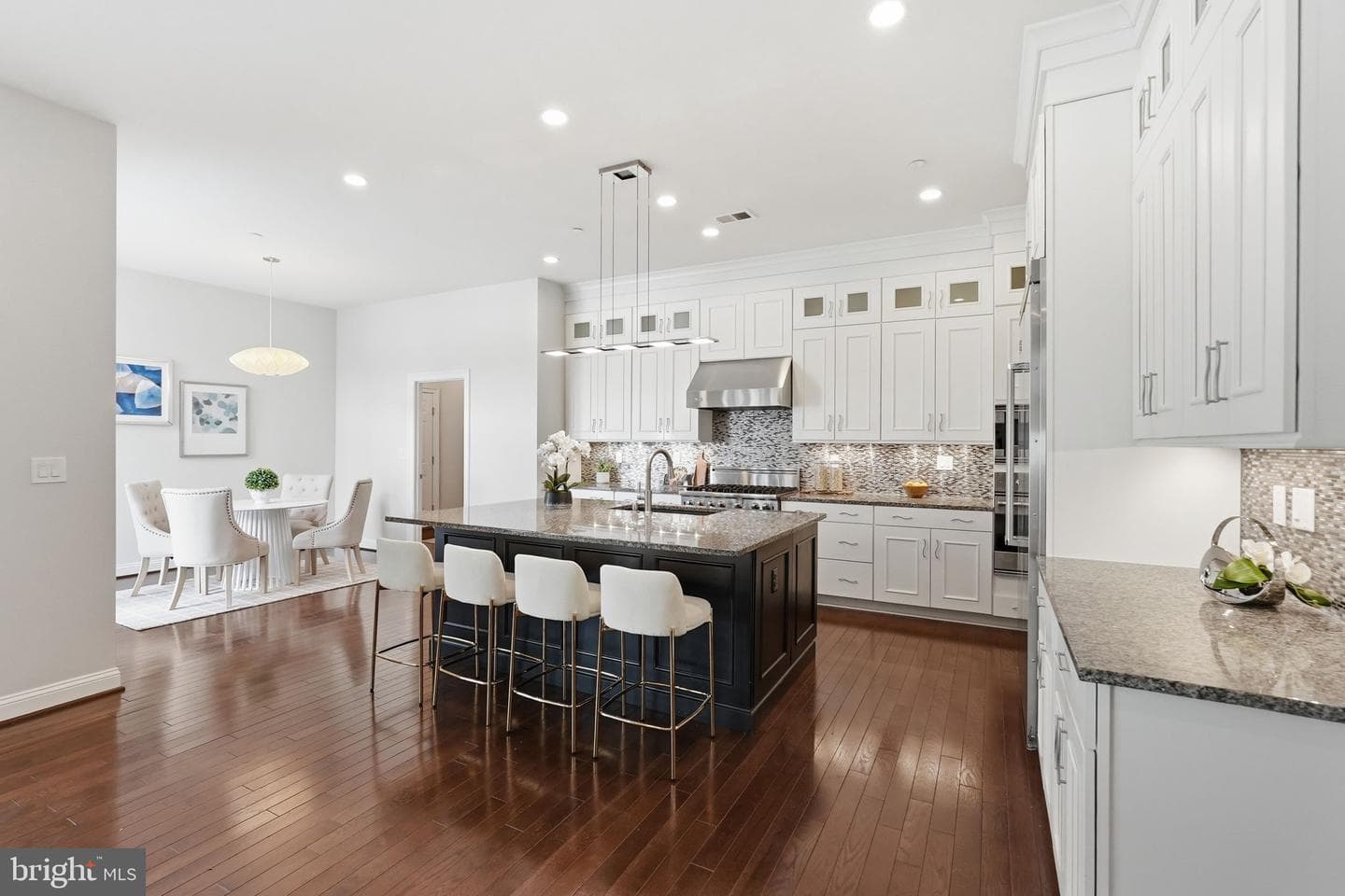 5338 Camberley Avenue, Bethesda