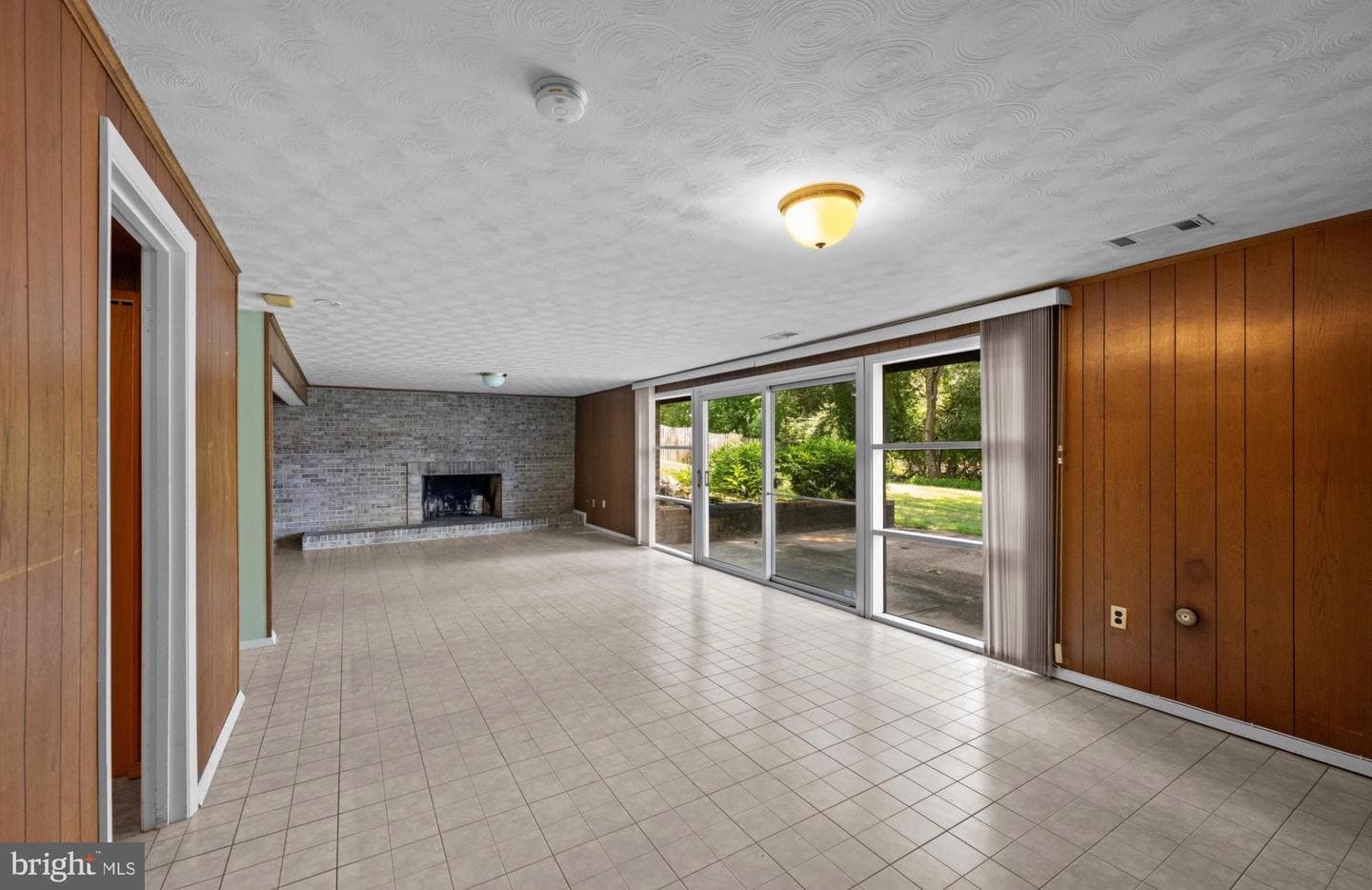 14805 Flintstone Lane photo 7