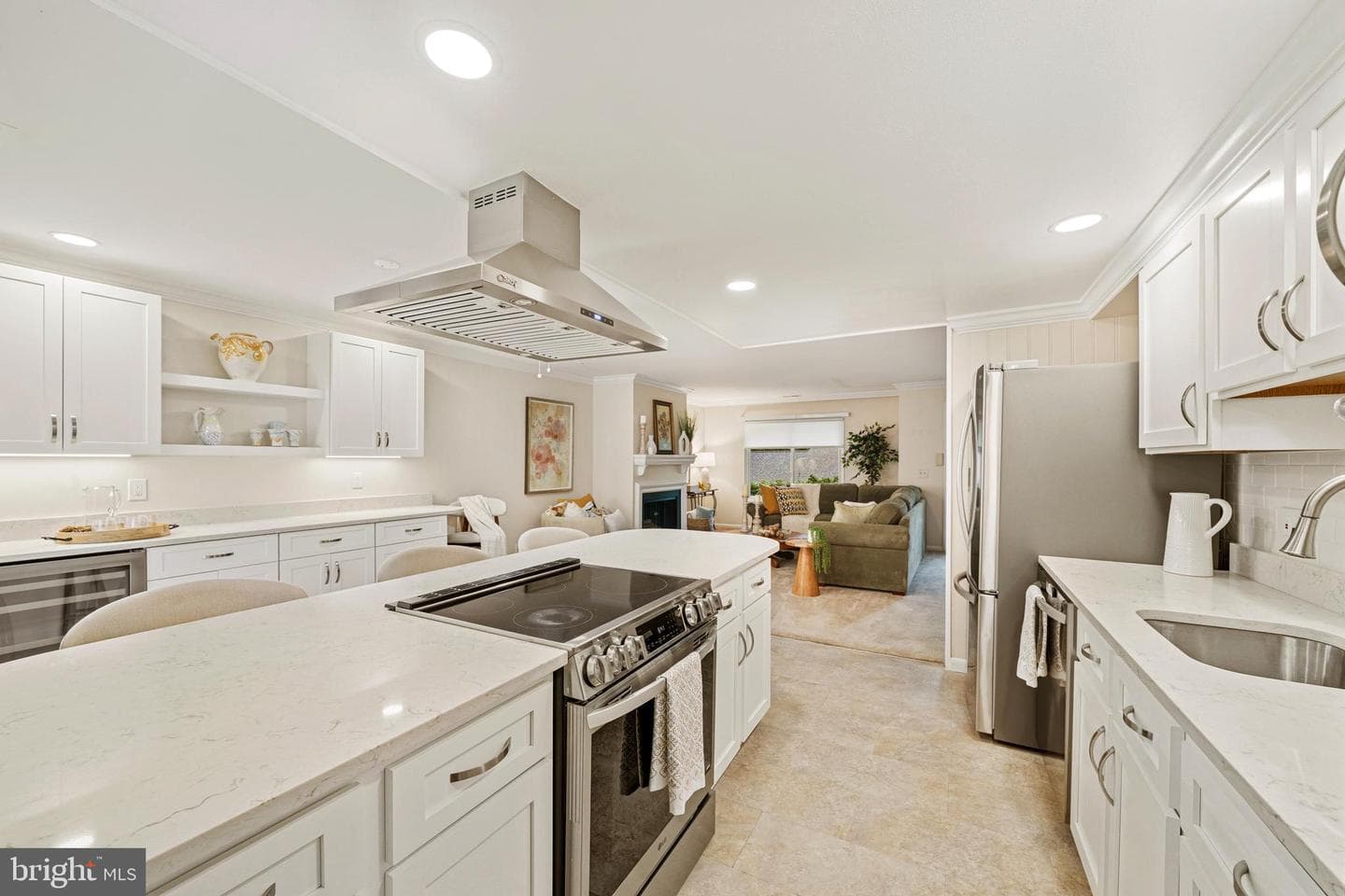 14601 Deerhurst Terrace photo 3