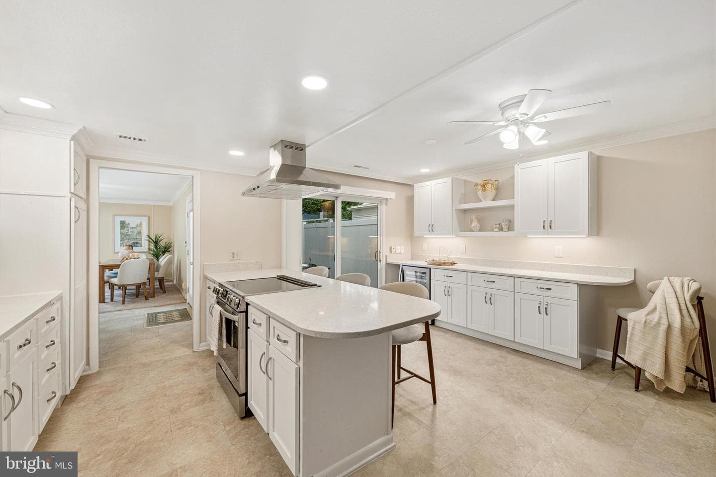 14601 Deerhurst Terrace photo 4