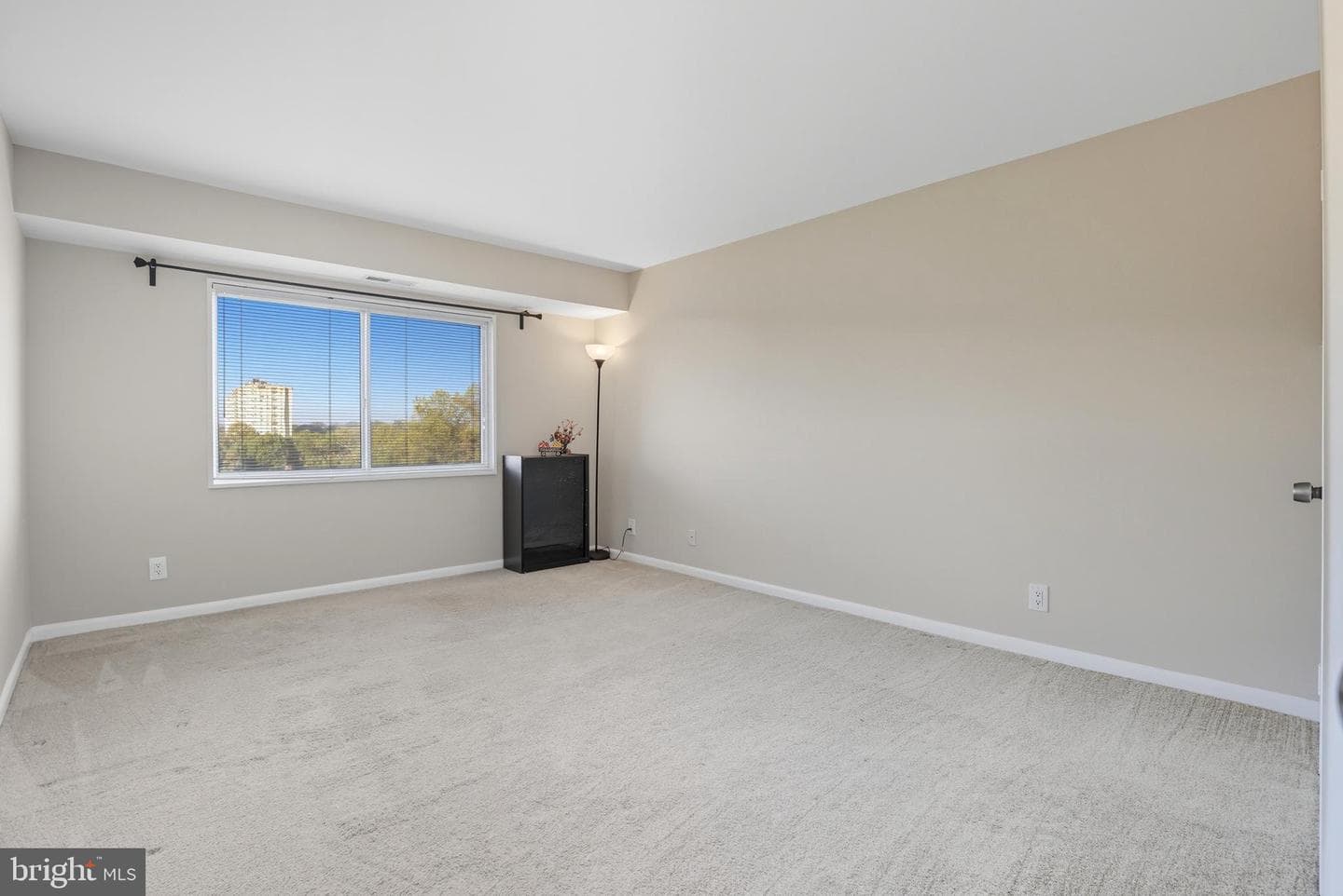 12001 Old Columbia Pike #508 photo 16
