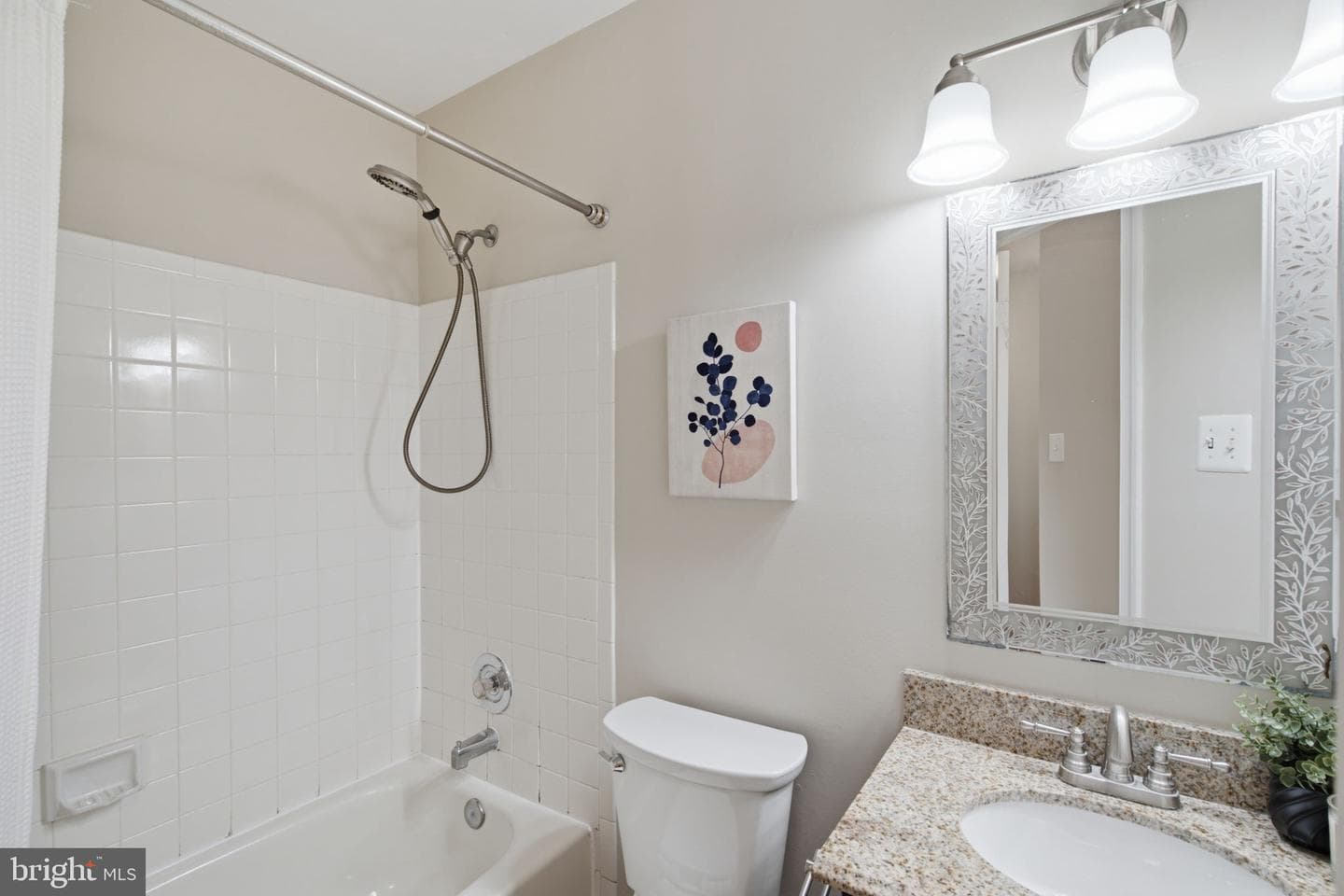 18717 Martins Landing Drive photo 18