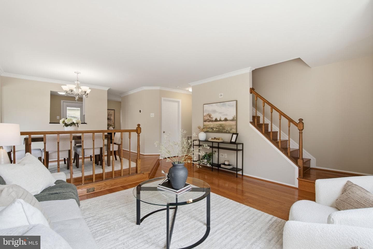 18717 Martins Landing Drive photo 3