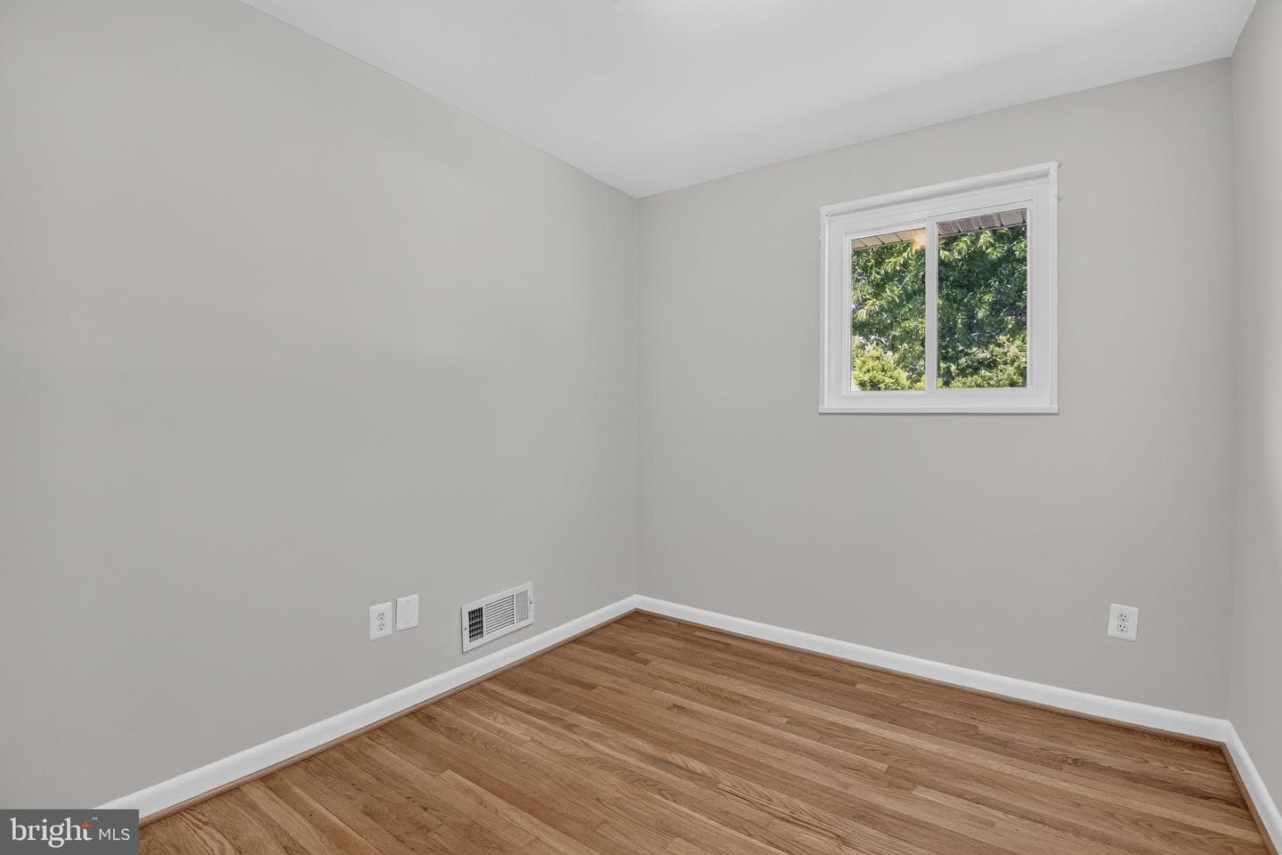 11302 Schuylkill Road photo 18