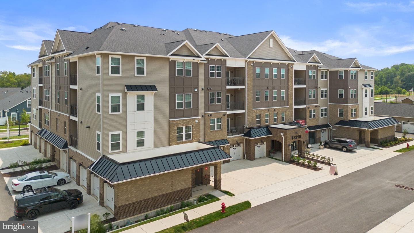 13210 Petrel Street #3307, Clarksburg