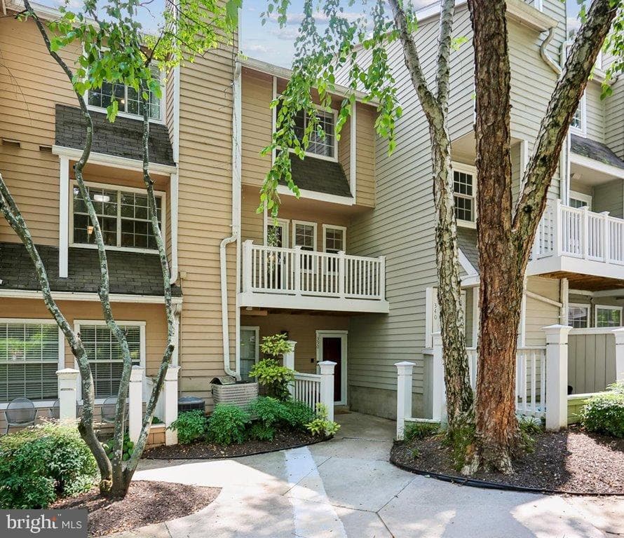 5821 Inman Park Circle #350, Rockville