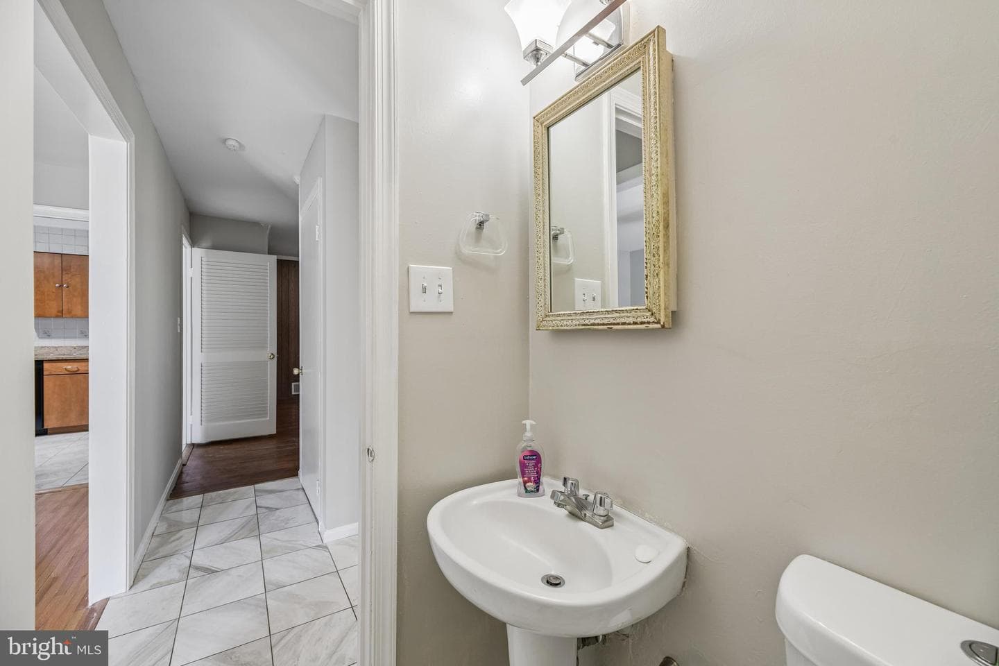 8839 Tuckerman Lane photo 36