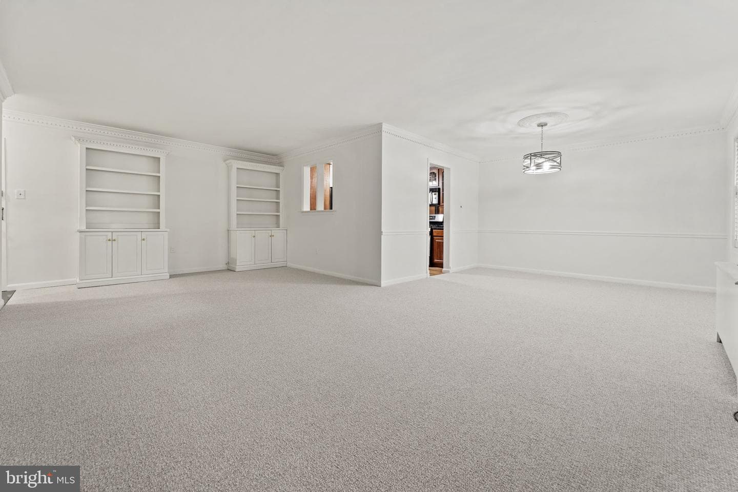 5301 Westbard Circle #224 photo 4