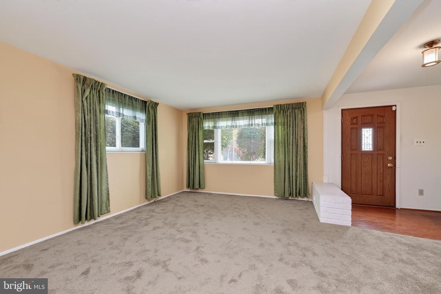 4107 Tulare Drive photo 6