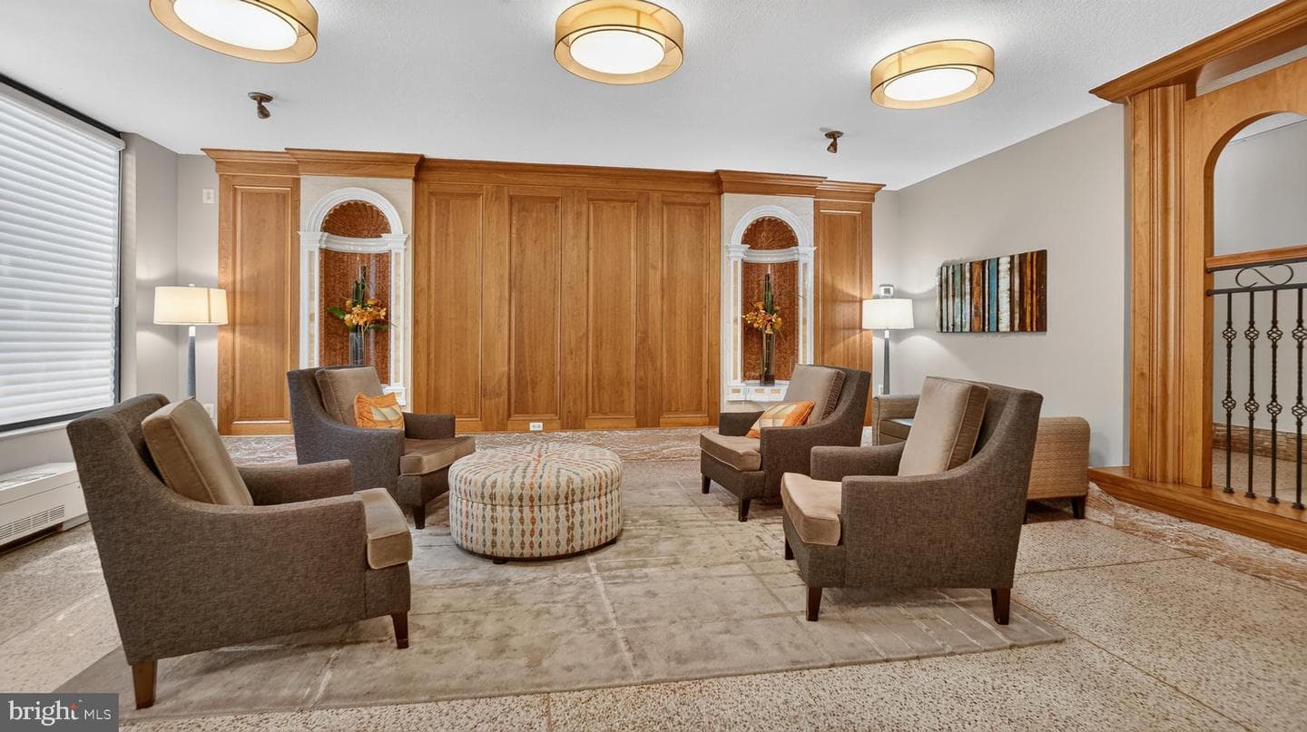 1121 University Boulevard W #613-B photo 28