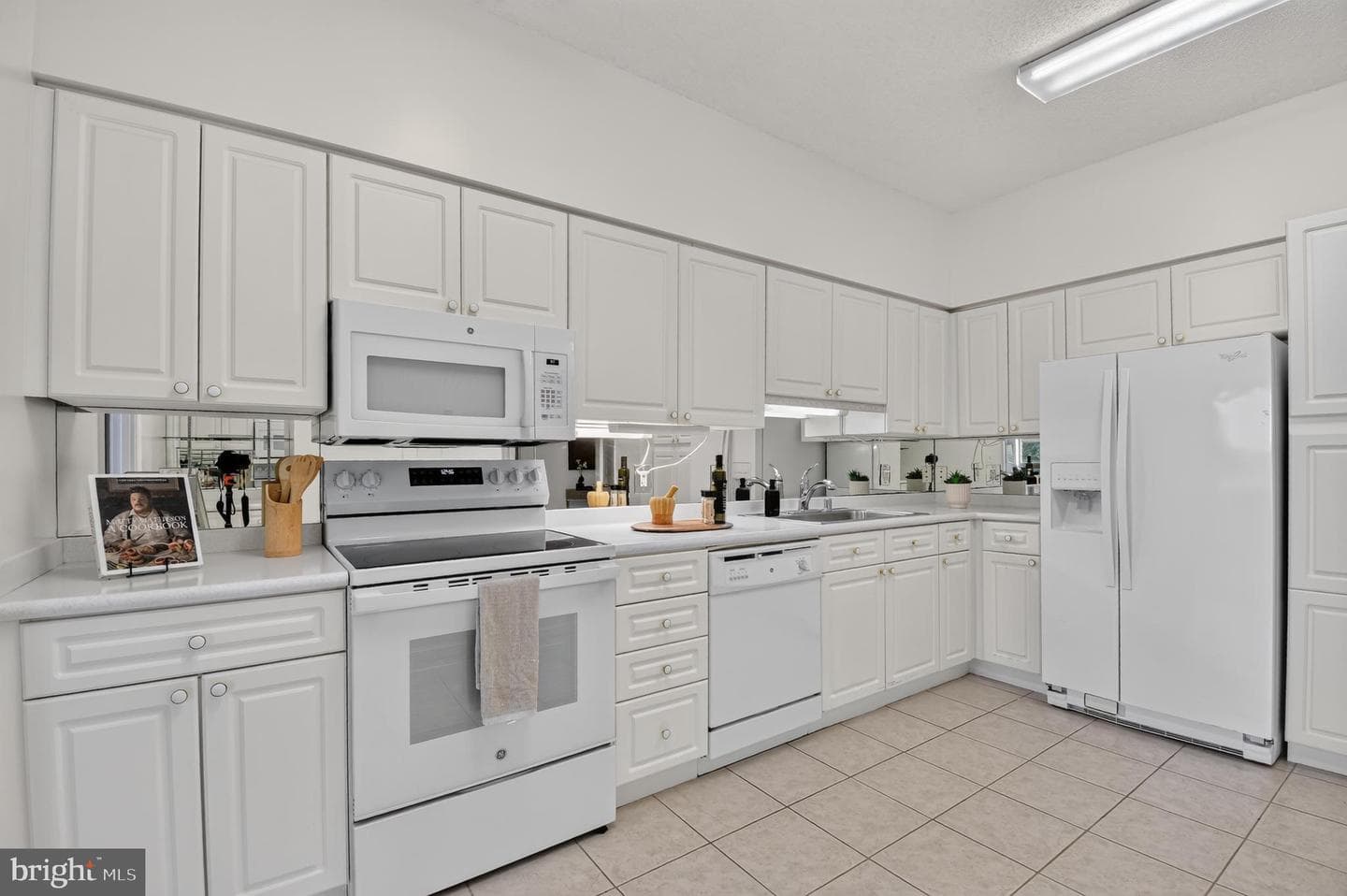 3005 S Leisure World Boulevard #304 photo 6