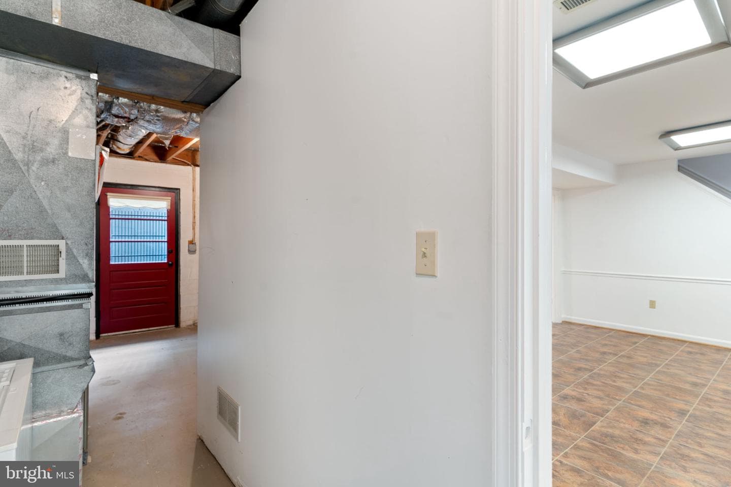 15541 Baileys Lane photo 37