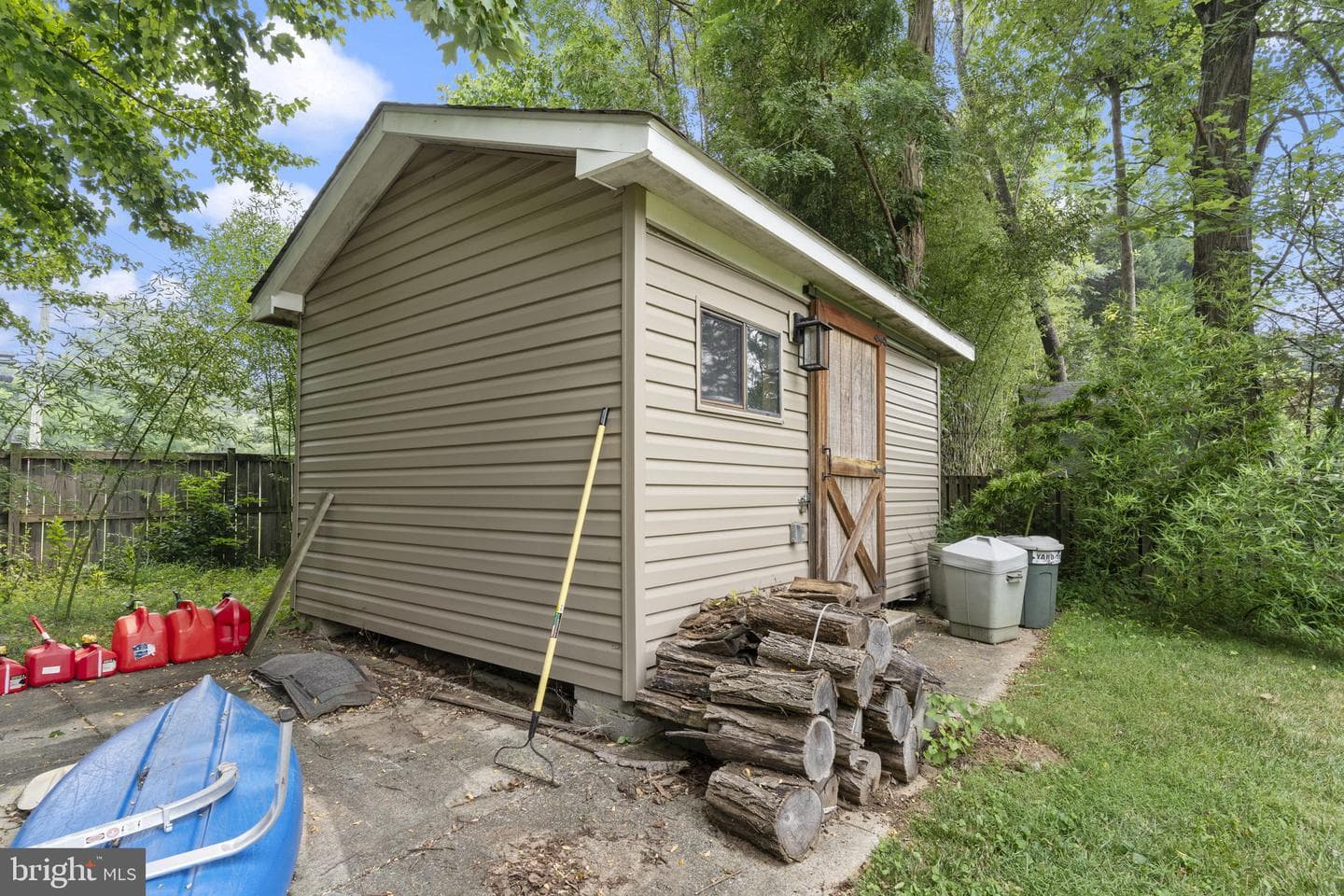 15541 Baileys Lane photo 42