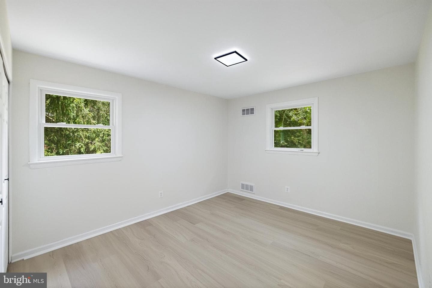 13219 Hathaway Drive photo 28