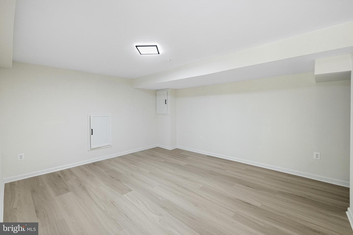 13219 Hathaway Drive photo 39