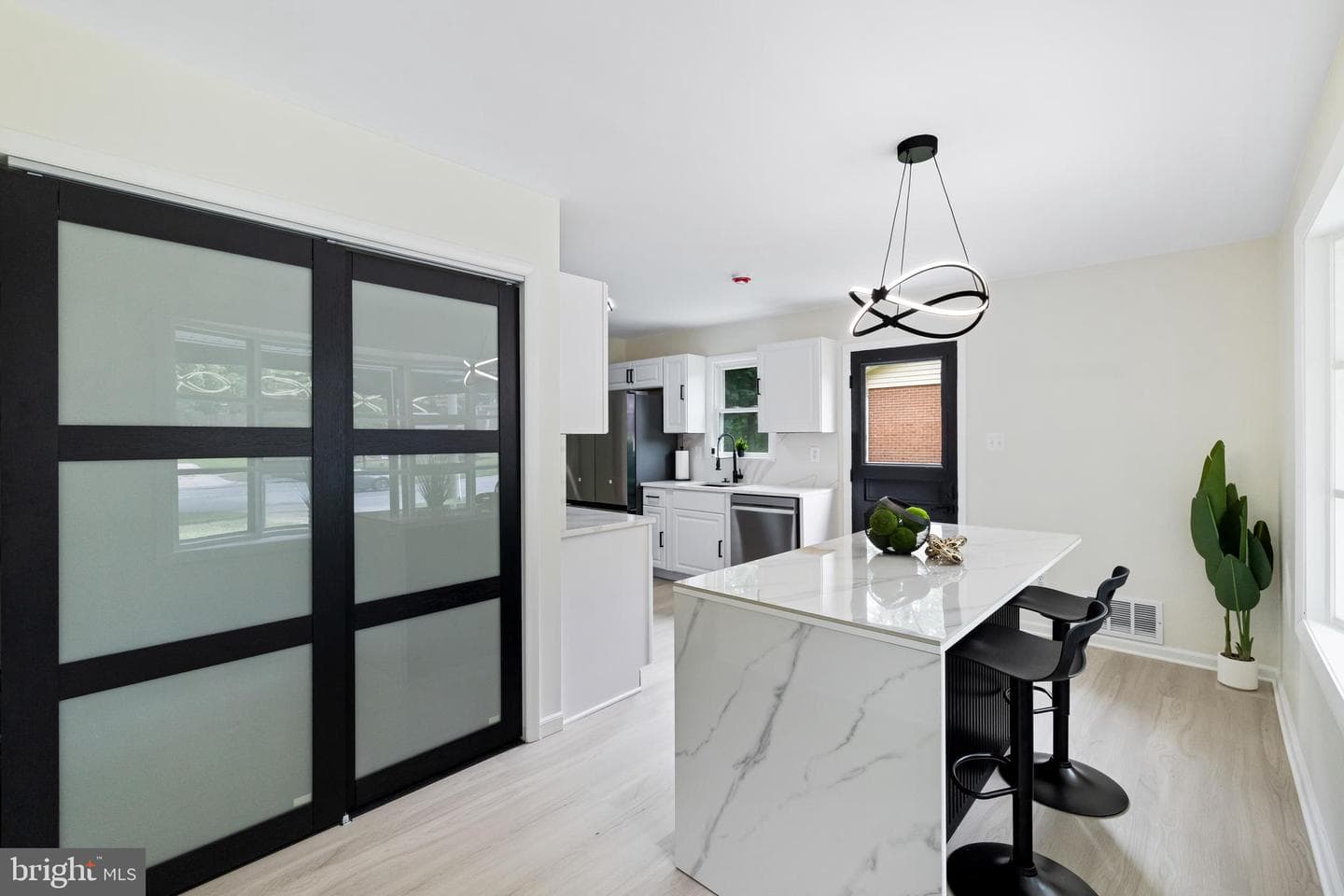 13219 Hathaway Drive photo 4