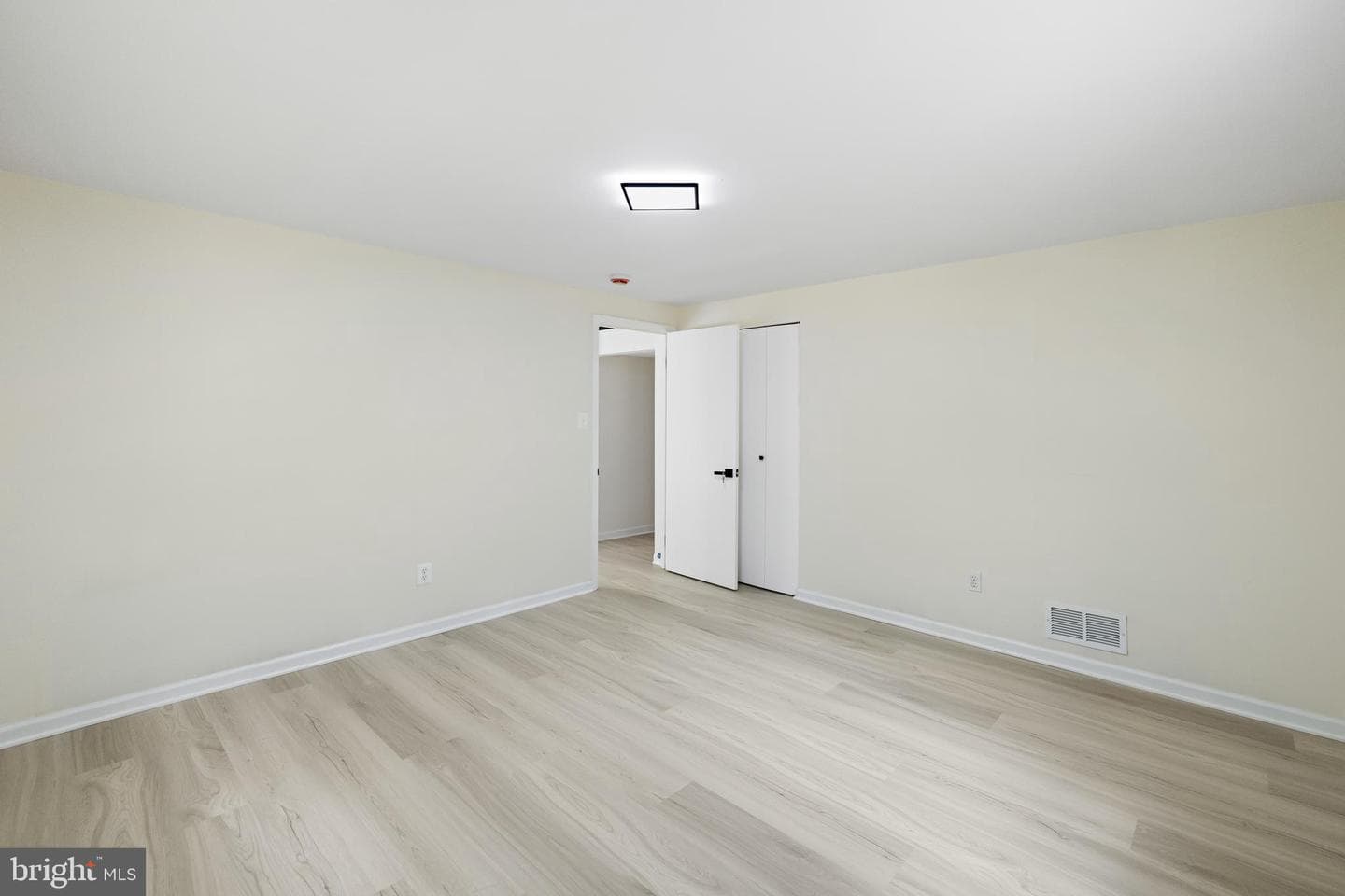 13219 Hathaway Drive photo 42