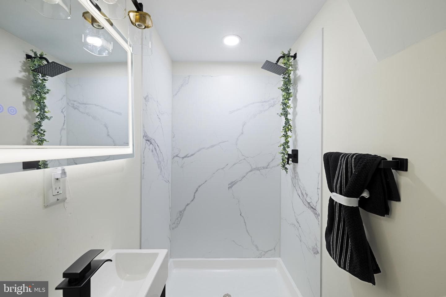 13219 Hathaway Drive photo 43