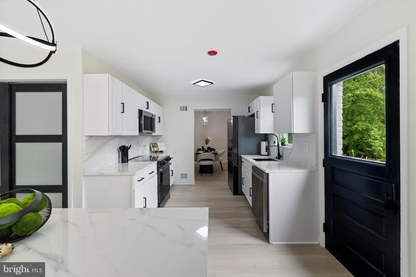 13219 Hathaway Drive photo 6