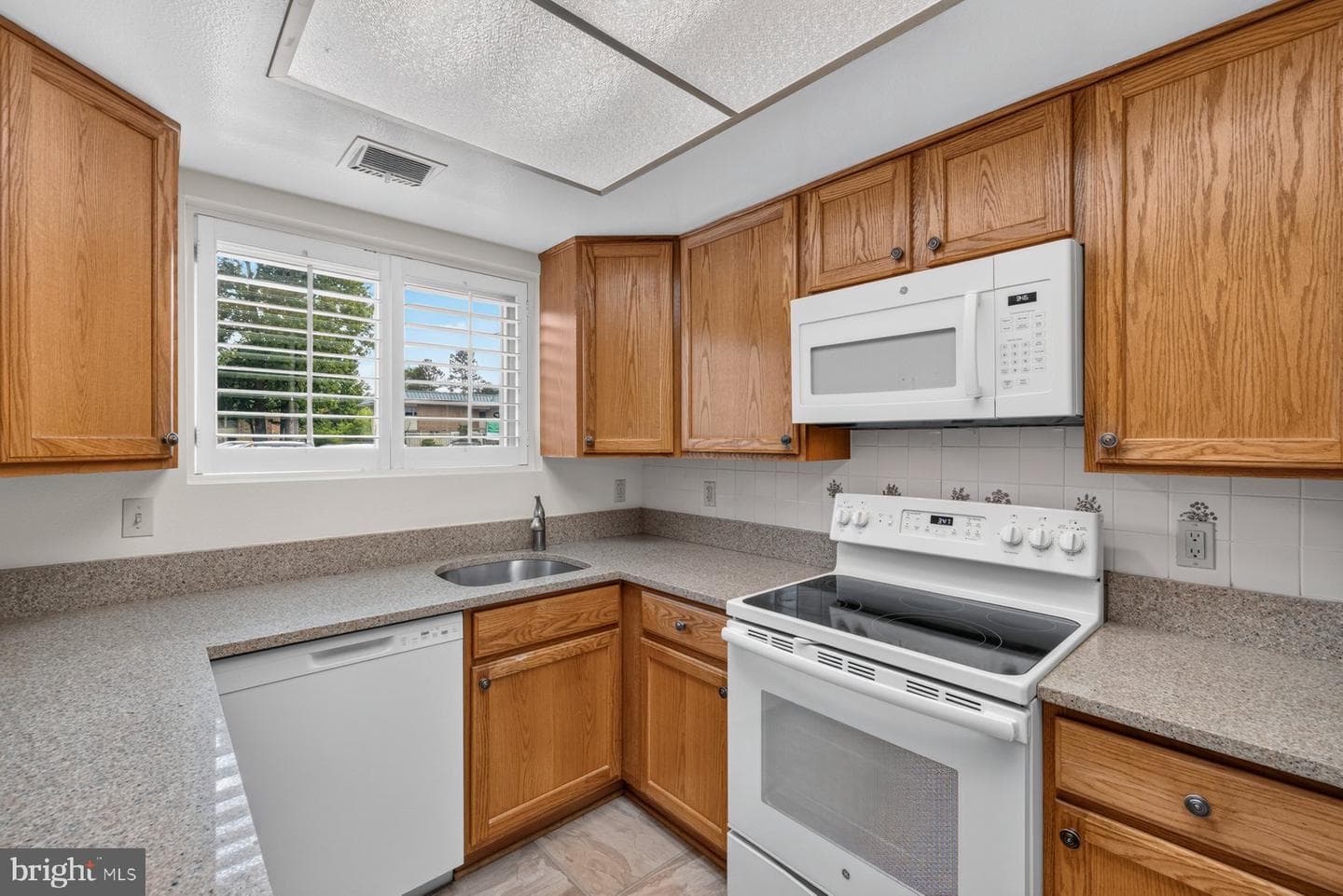 3498 Gleneagles Drive #79-F photo 9