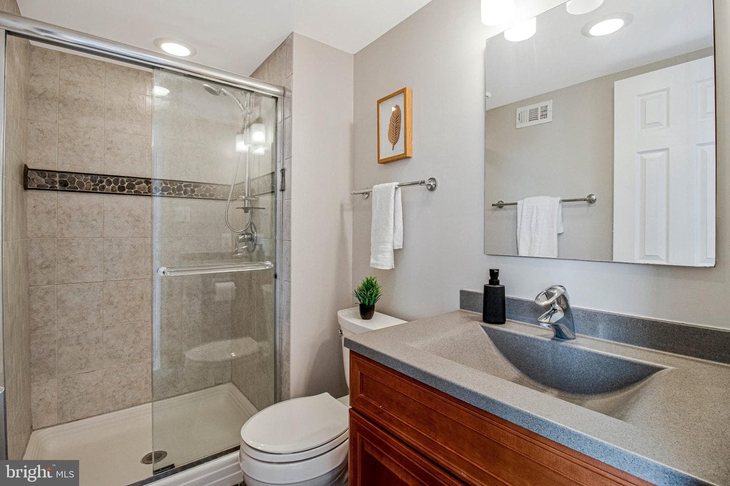 118 Monroe Street #1005 photo 12