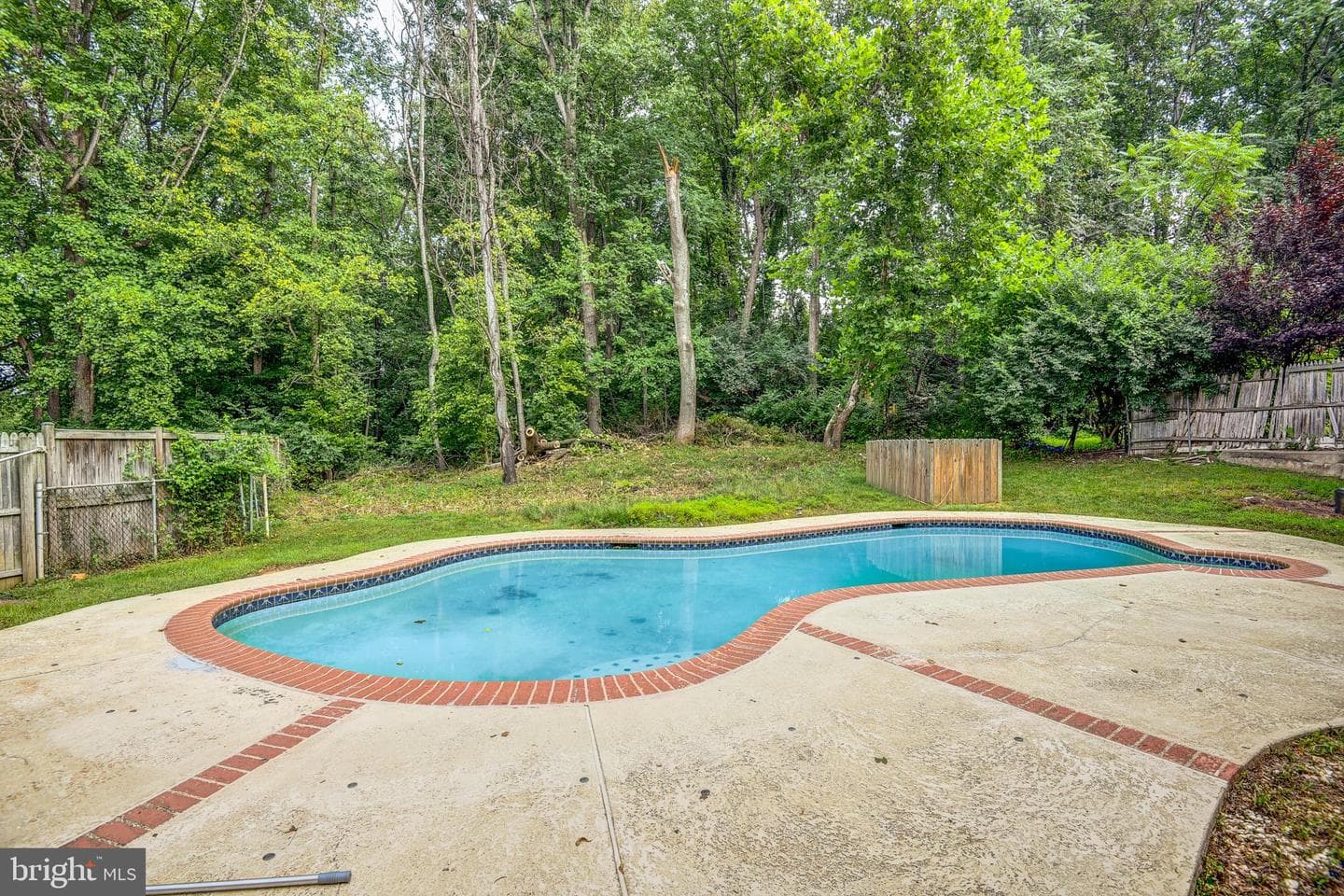 6900 Heatherhill Road photo 24
