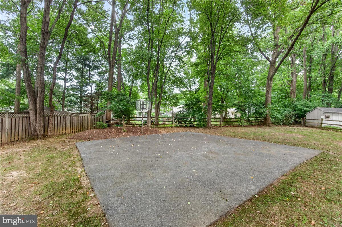 2412 Kaywood Lane photo 49