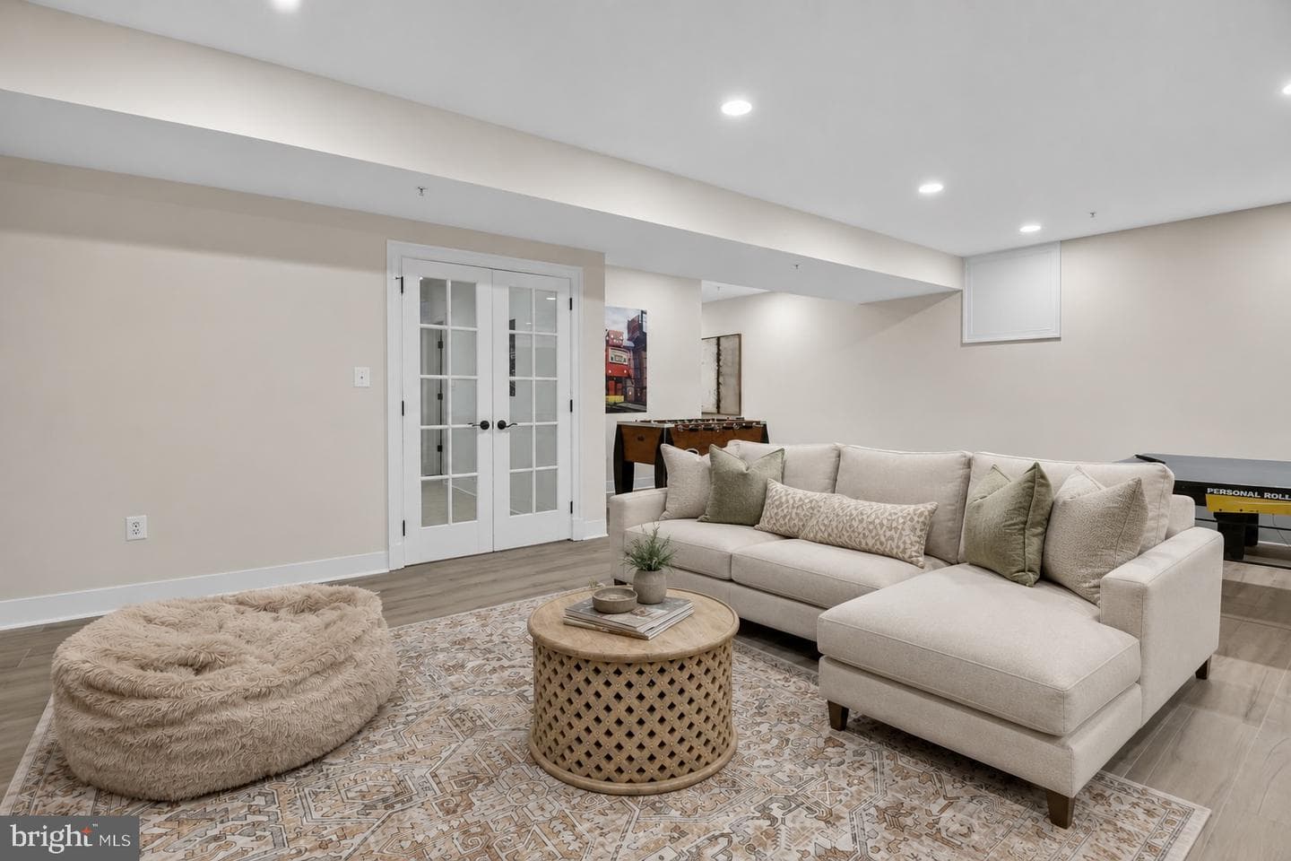 5601 Vernon Place photo 44