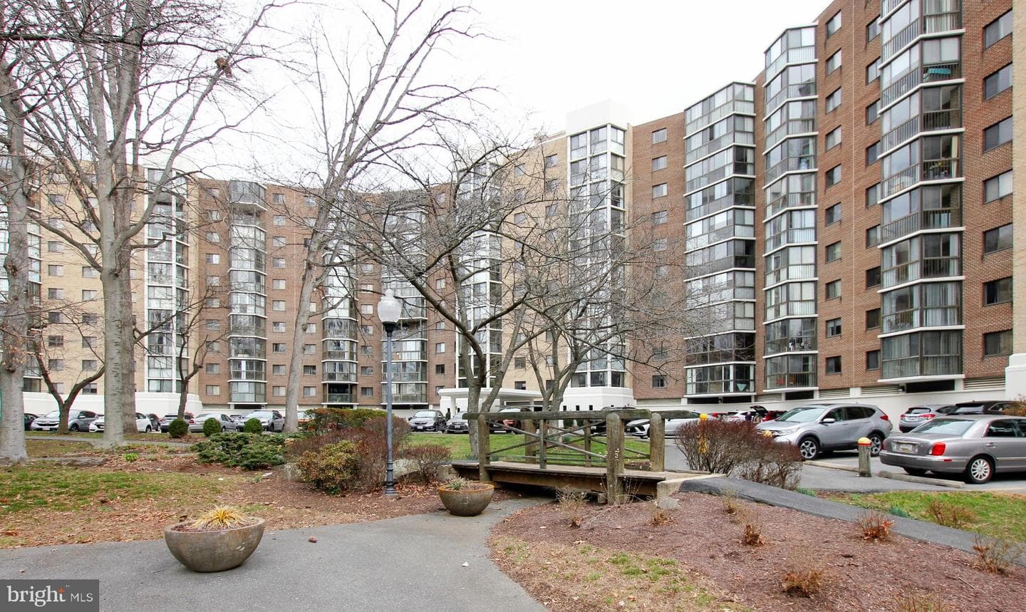 15107 Interlachen Drive #2-621, Silver Spring
