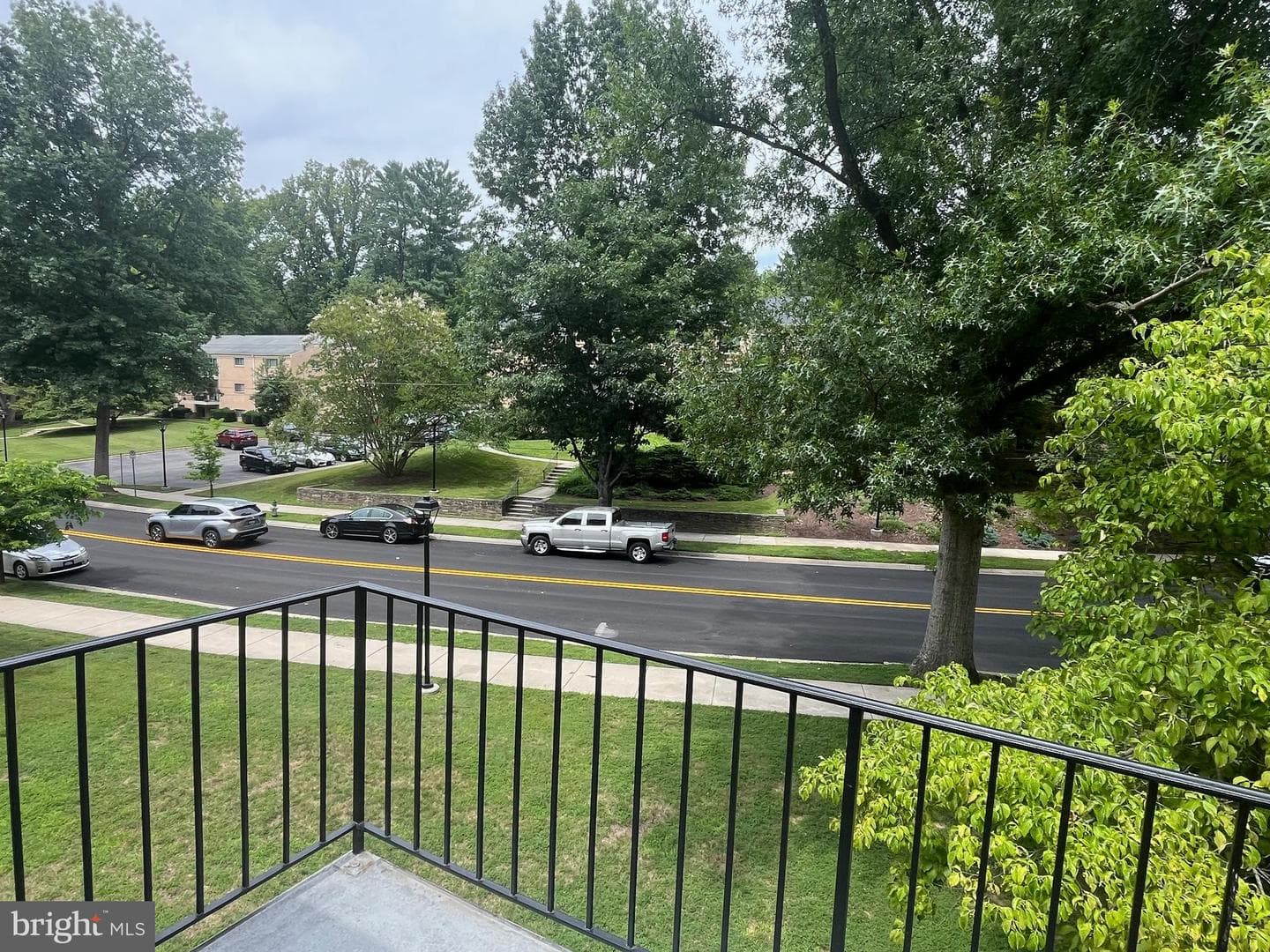 10625 Montrose Avenue #204 photo 13