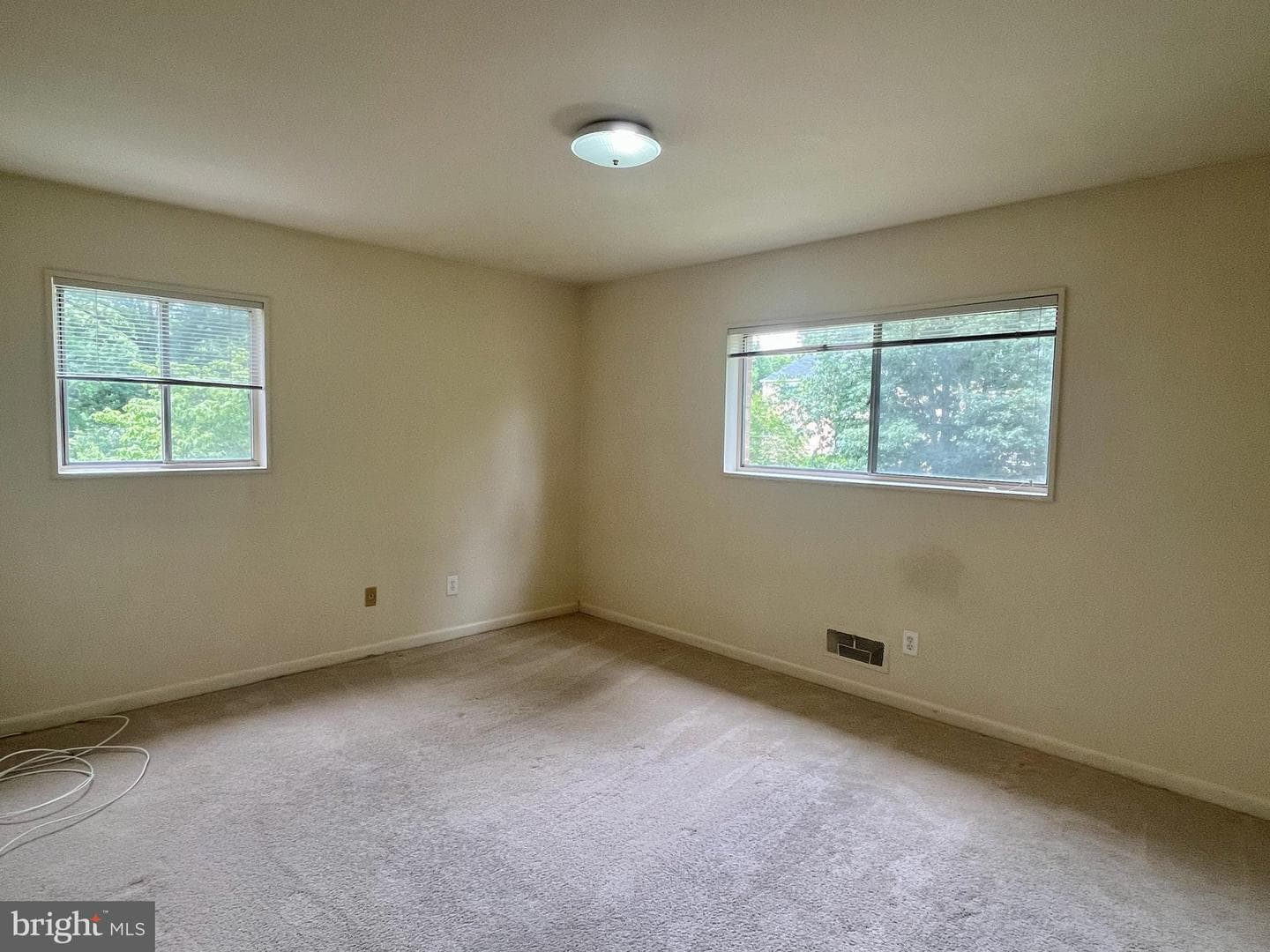 10625 Montrose Avenue #204 photo 6
