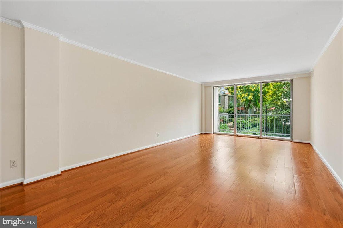 4977 Battery Lane #1-204 photo 5