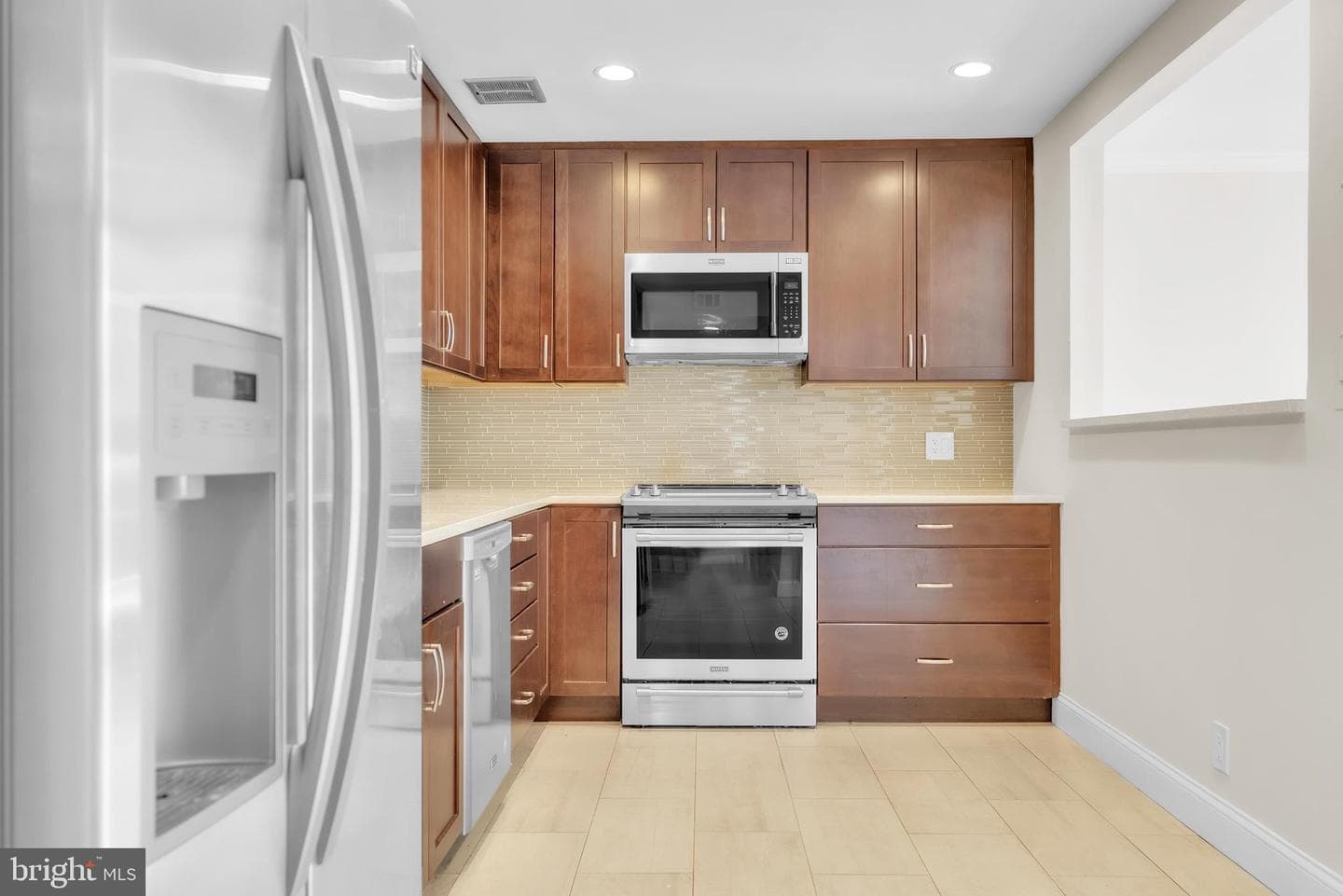4924 Sentinel Drive #2-404 photo 10