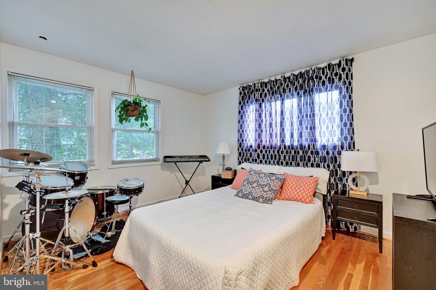 13130 Valleywood Drive photo 4