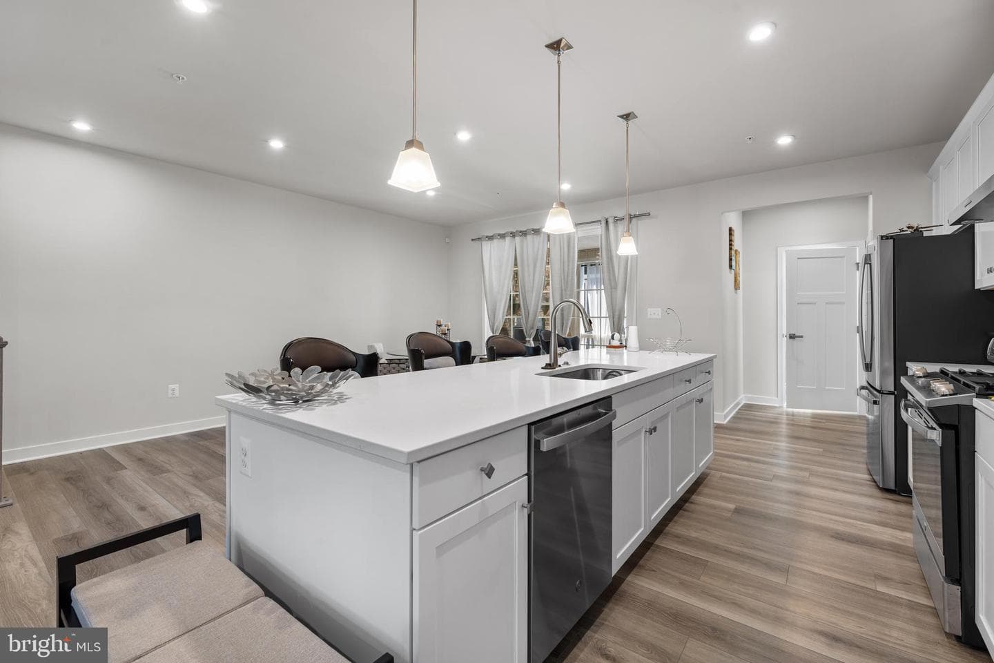 5606 Addington Ln photo 12