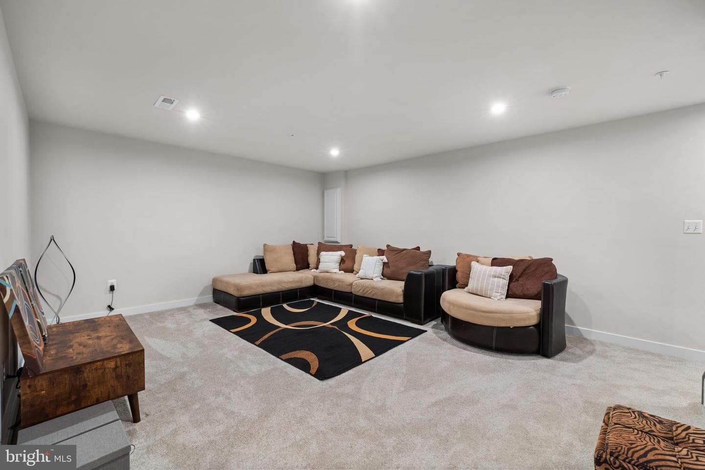 5606 Addington Ln photo 16